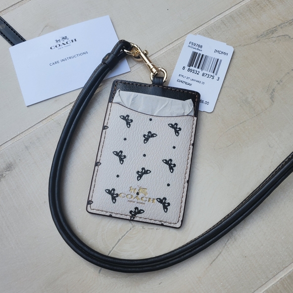 NWT COACH butterfly dot lanyard  F59788 - Picture 3 of 4